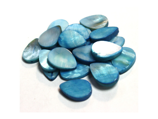 18MM Td Turq Fw Shell Tear Drop Beads