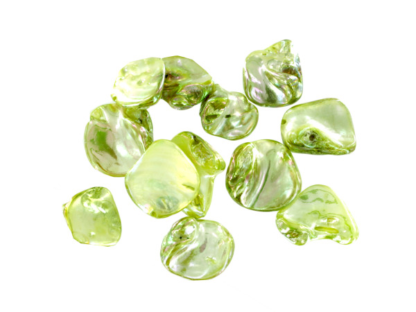 18MM Green Organic Fw Shell Beads