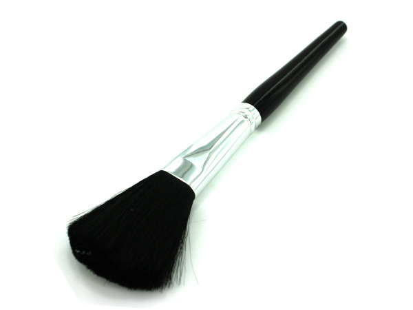 cosmetic brush