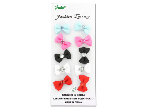 Bow earrings, card with five pair