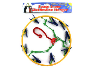Space saver clothesline hanger