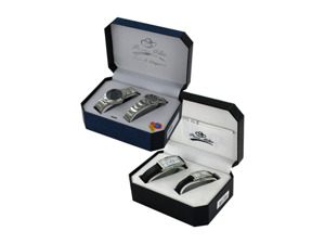 Set of two silver bracelet watches