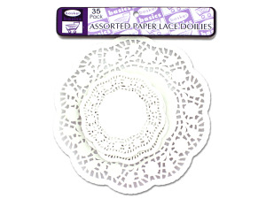 Mixed pack of white paper doilies, pack of 35