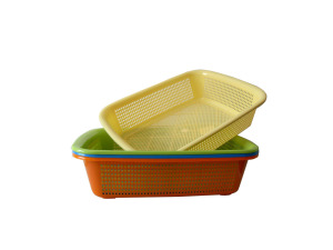 Oblong plastic basket, assorted colors